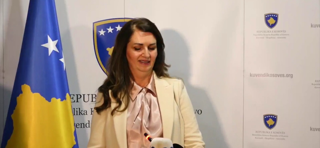 Negavci VV i ka ofruar 30 nënshkrime Osmanit – Presidenca e demanton ashpër: “Gënjeshtër!”