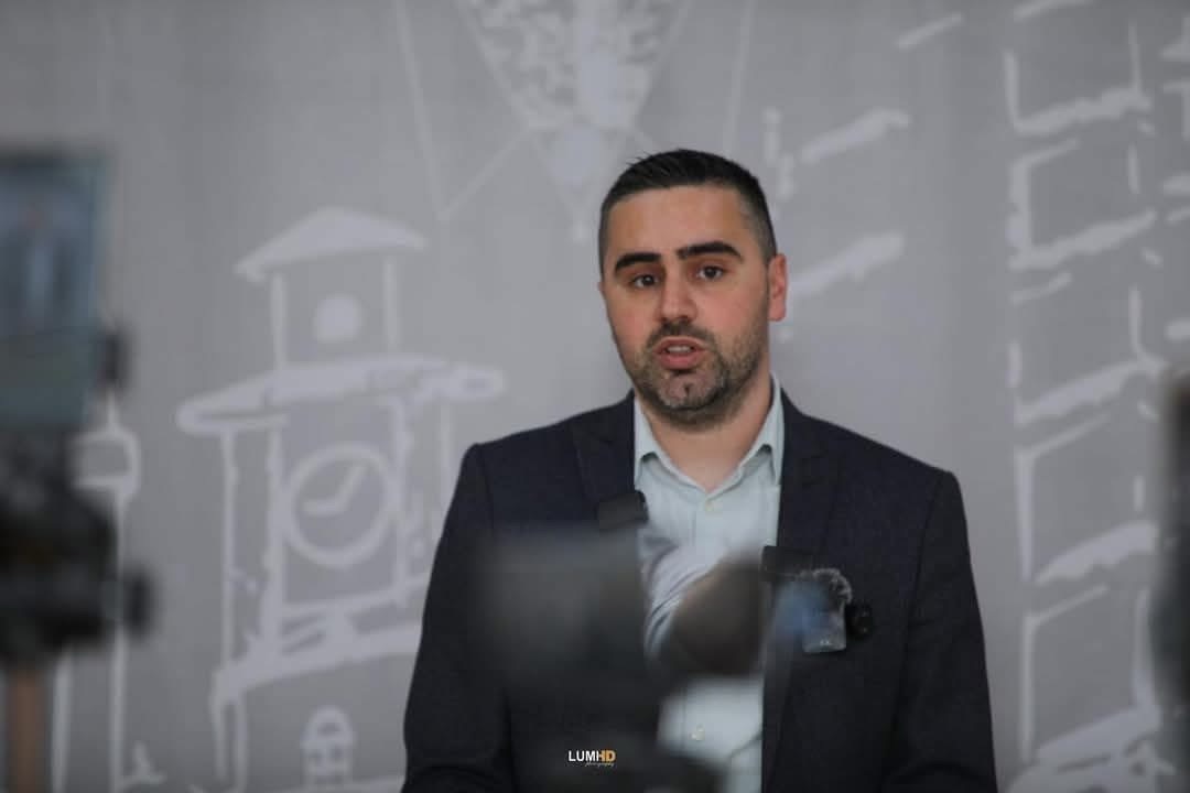 Kushtrim Kadri: “Boll u matët e boll votuam, hajde tash bëni institucionet”